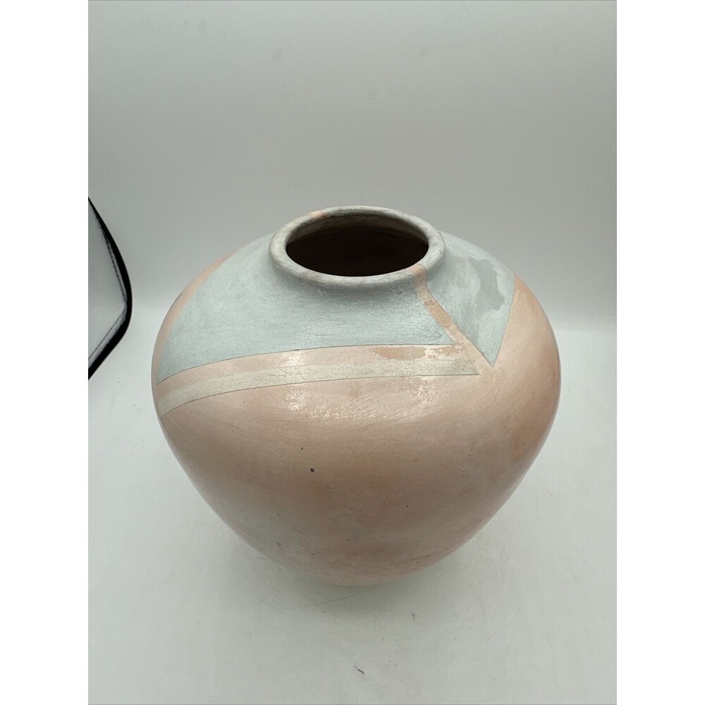 Vintage Bettye Barclay Vase Pot Pottery Large Pink White Blue 8” Handmade Signed - Picture 10 of 15